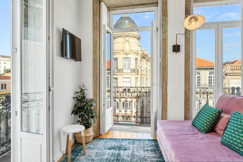 Host Wise - Lovely Shinny Flats With Balcony - Clerigos Porto Eksteriør bilde