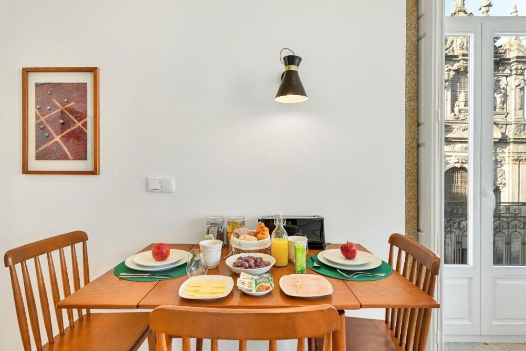 Host Wise - Lovely Shinny Flats With Balcony - Clerigos Porto Rom bilde